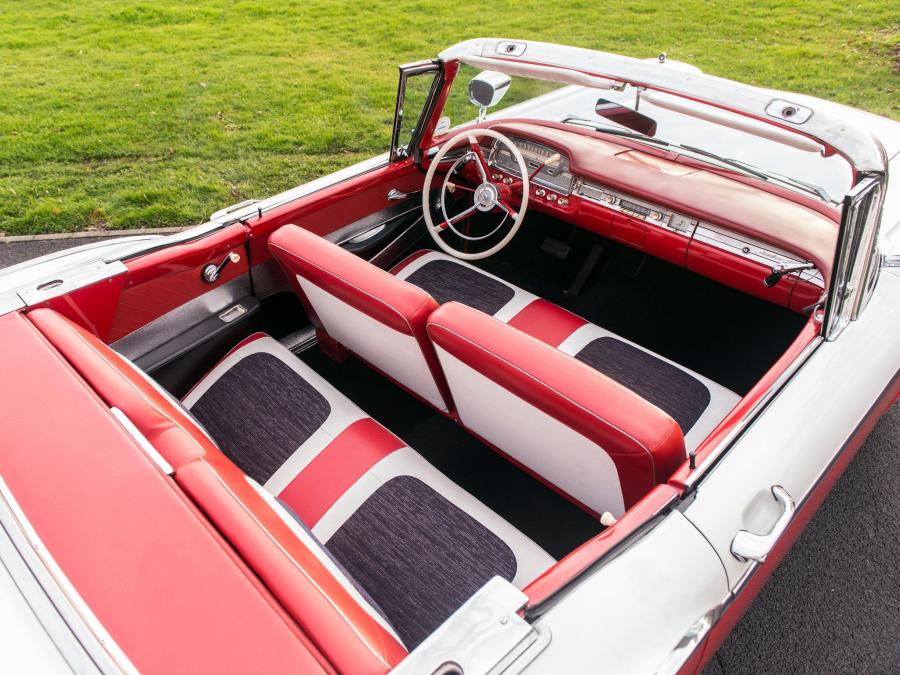  Ford Fairlane 500 Skyliner Retractable Hardtop 1959 года  (фото 29 из 31)